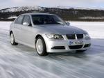 BMW 330xi Sedan 2005 года